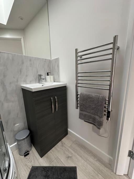 Whitsun Studio - Brand New Listing! Бристол Екстериор снимка